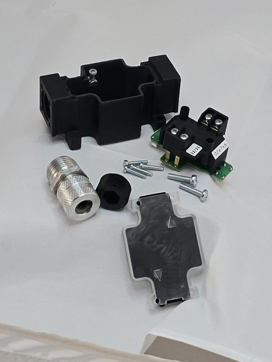 Photo of Electrical Rebuild Kit for Rexroth PC Valve